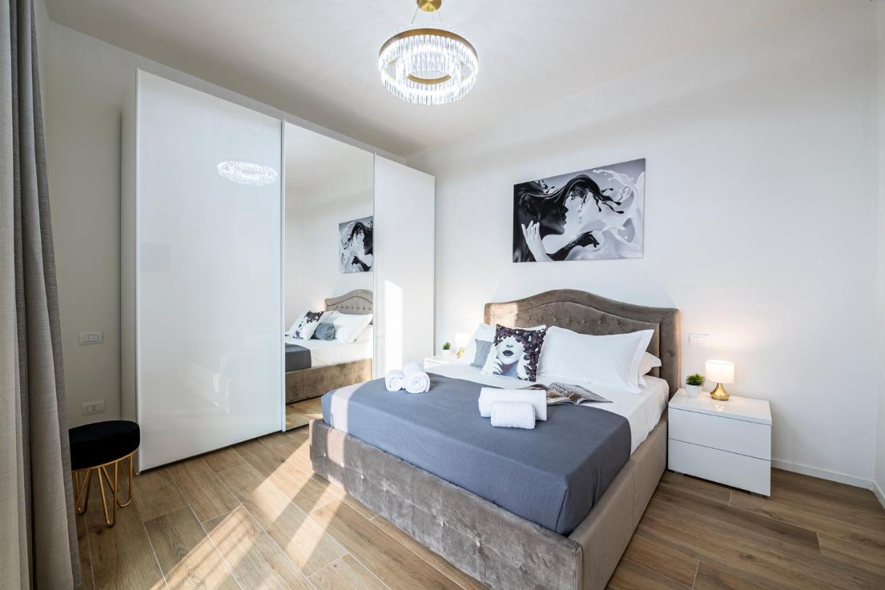 Alessio Bros Central Luxury Флоренция Экстерьер фото